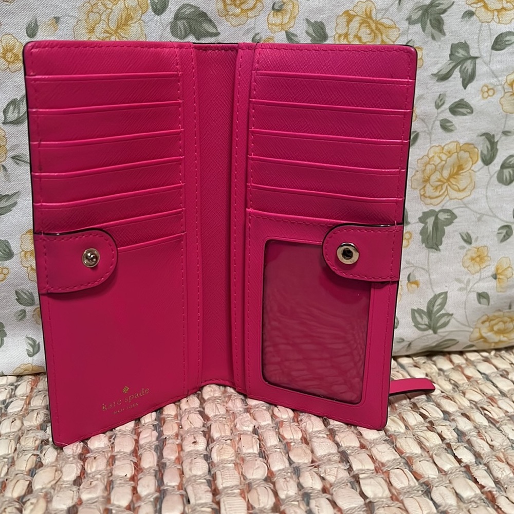 Kate Spade Wallet - Picture 4 of 6